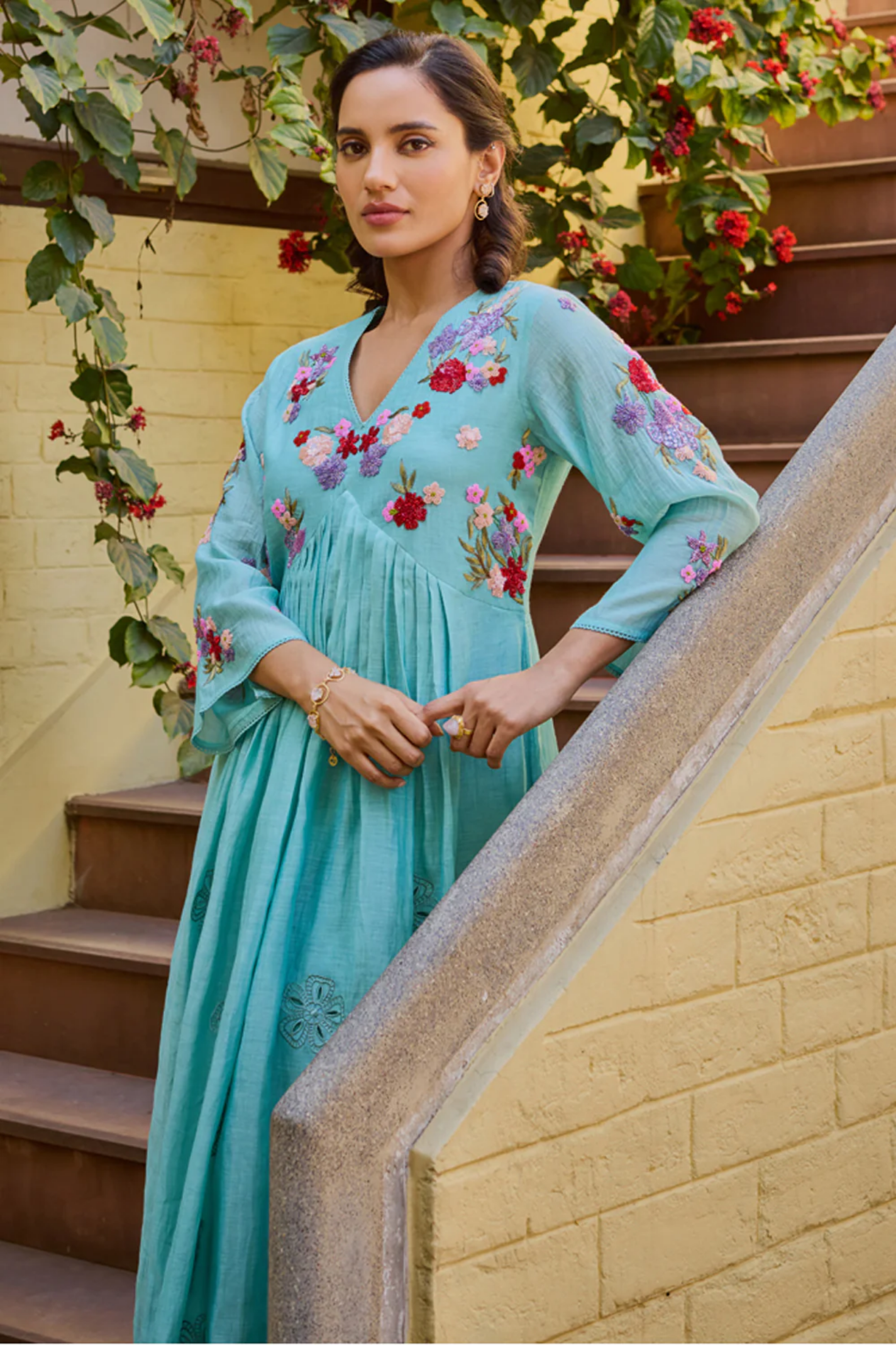 Ehsaas Kalidar Turquoise Suit Set (with dupatta)
