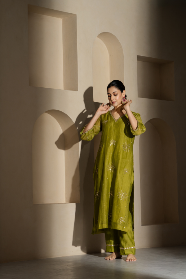 Green Dabka Embriodery Mulchanderi Kurta Set