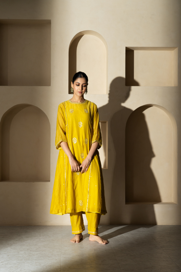 Lemon Yellow Dabka Embroidery Mulchanderi Kurta Set