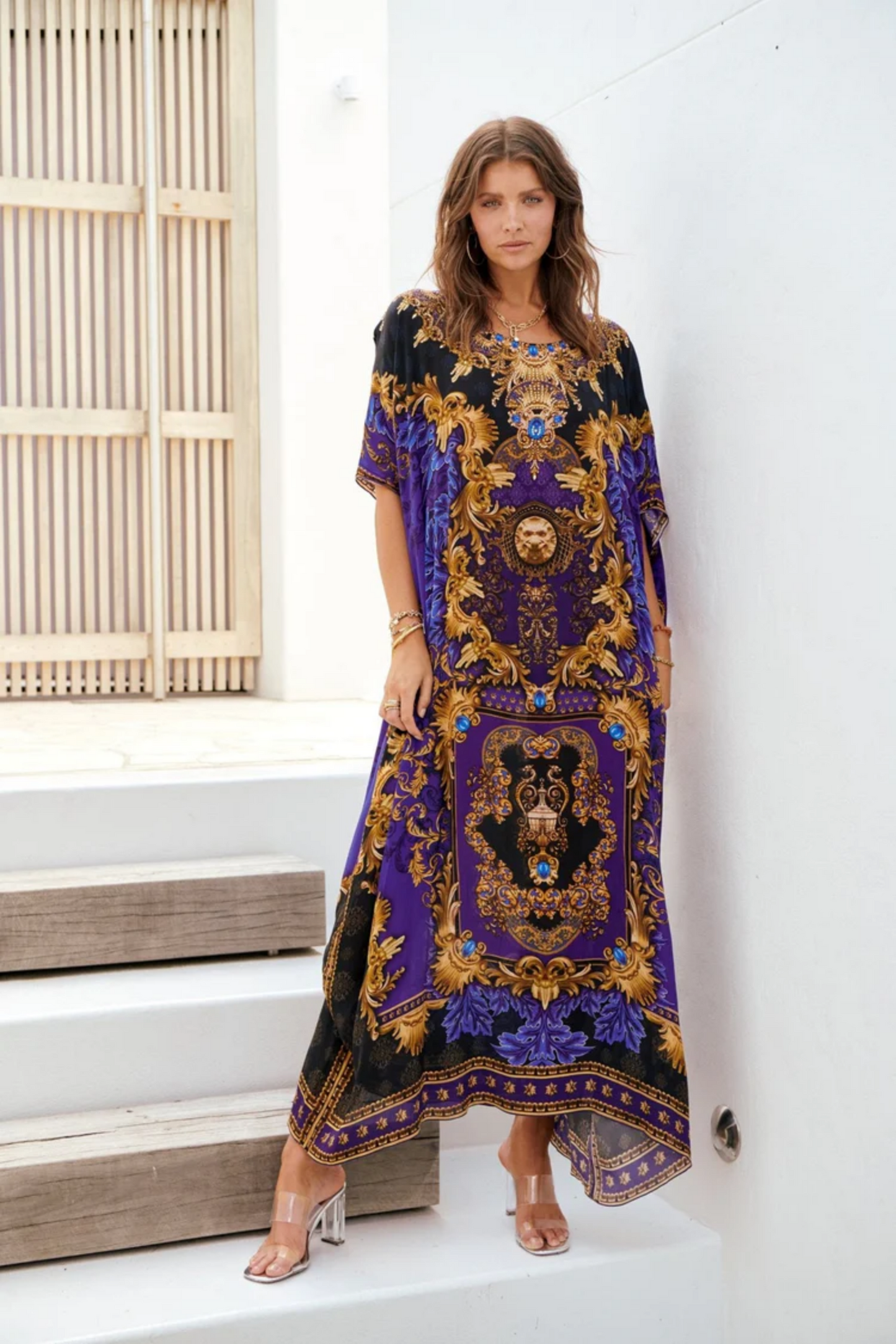 EMPRESS ROUND NECK LONG KAFTAN