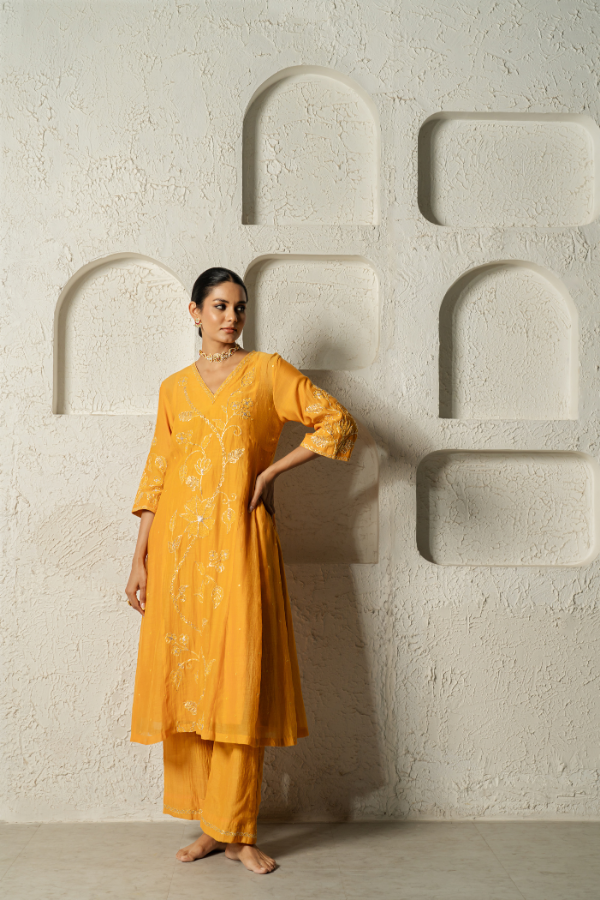 Mustard Gotta Patti Floral Mulchanderi Kurta Set