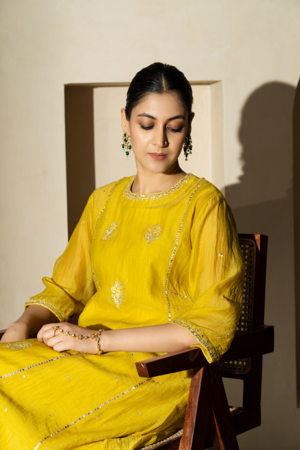 Lemon Yellow Dabka Embroidery Mulchanderi Kurta Set