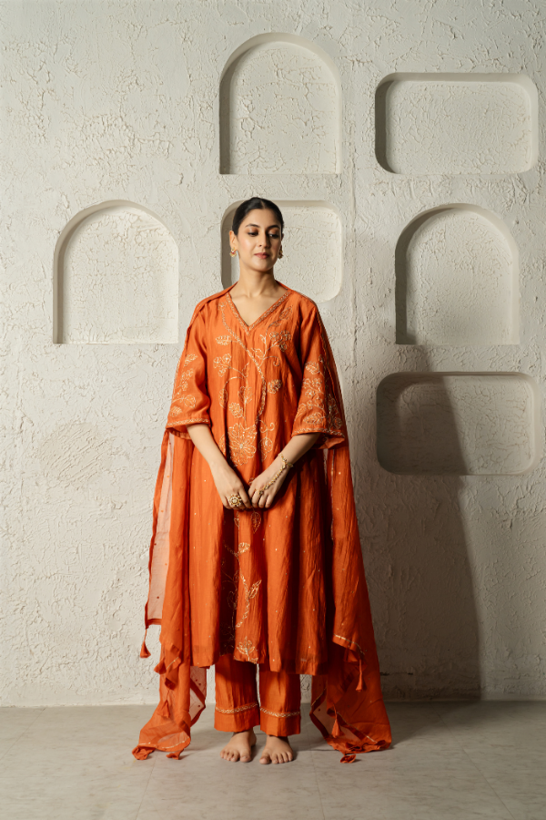 Orange Dabka Embriodery Floral Mulchanderi Kurta Set