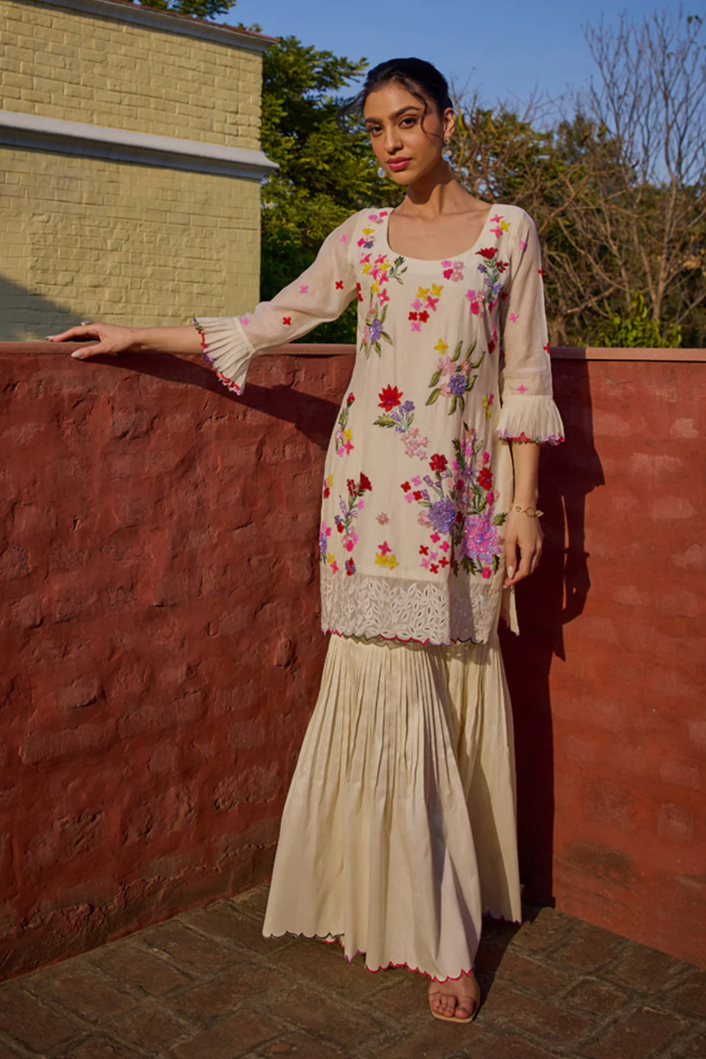 Reyna Ivory Short Kurta & Gharara Set (with dupattta)