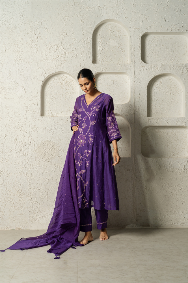 Purple Dabka Embriodery Floral Mulchanderi Kurta Set