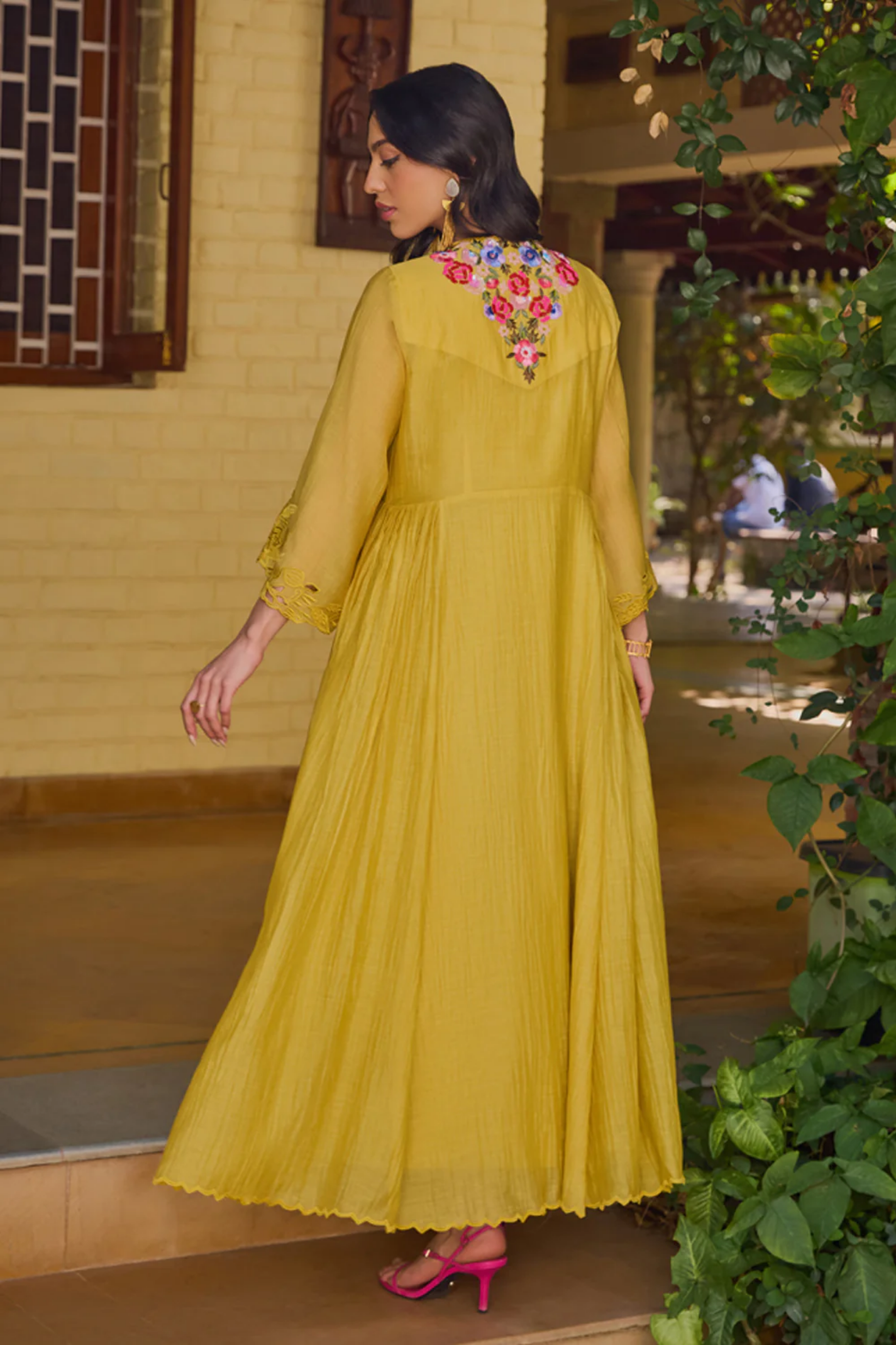 Gul Mustard Cape Set