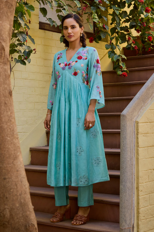 Ehsaas Kalidar Turquoise Suit Set (with dupatta)