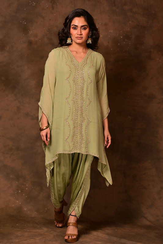 Pista Inara Kaftan Set