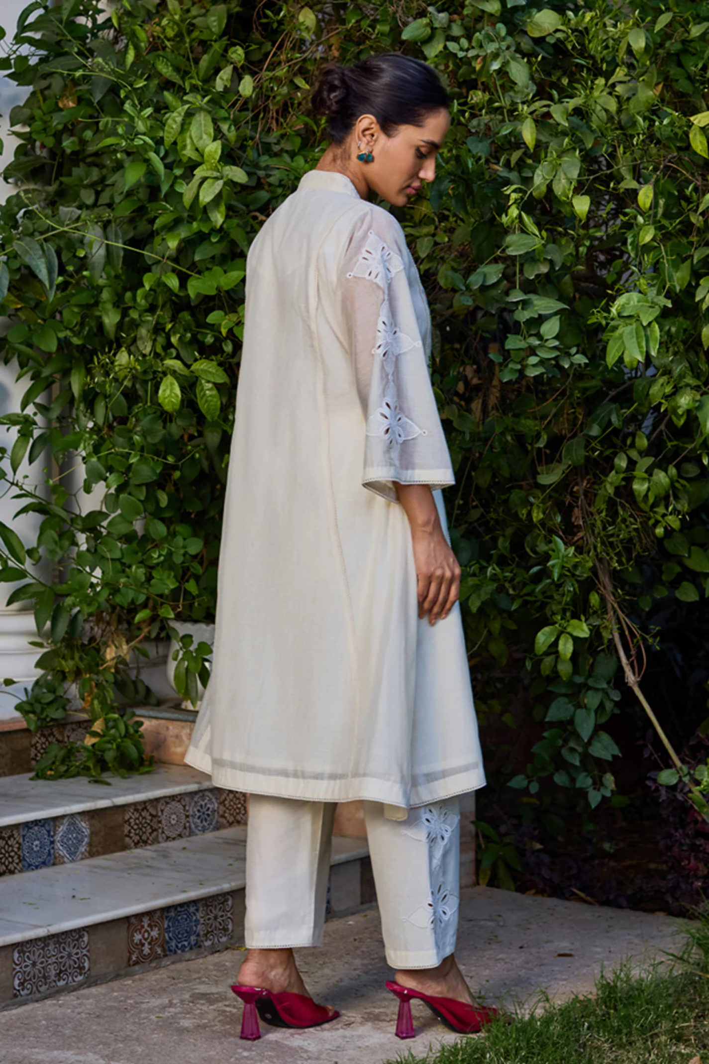 Arya Ivory Kurta Set (With Dupatta)